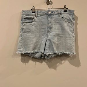 Cute denim shorts